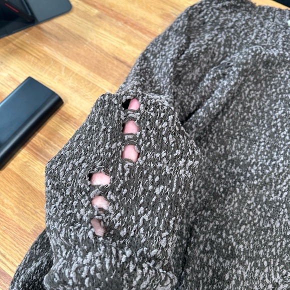 Umgee Dark Brown Crewneck Sweater NWT - Picture 8 of 10